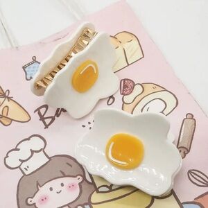 2/$30🌵 Sunny Side Up Egg Claw Clip Hair Accessory Acrylic Breakfast Food NEW